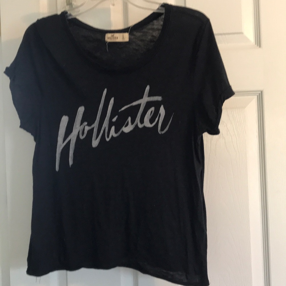 Navy Hollister Tee